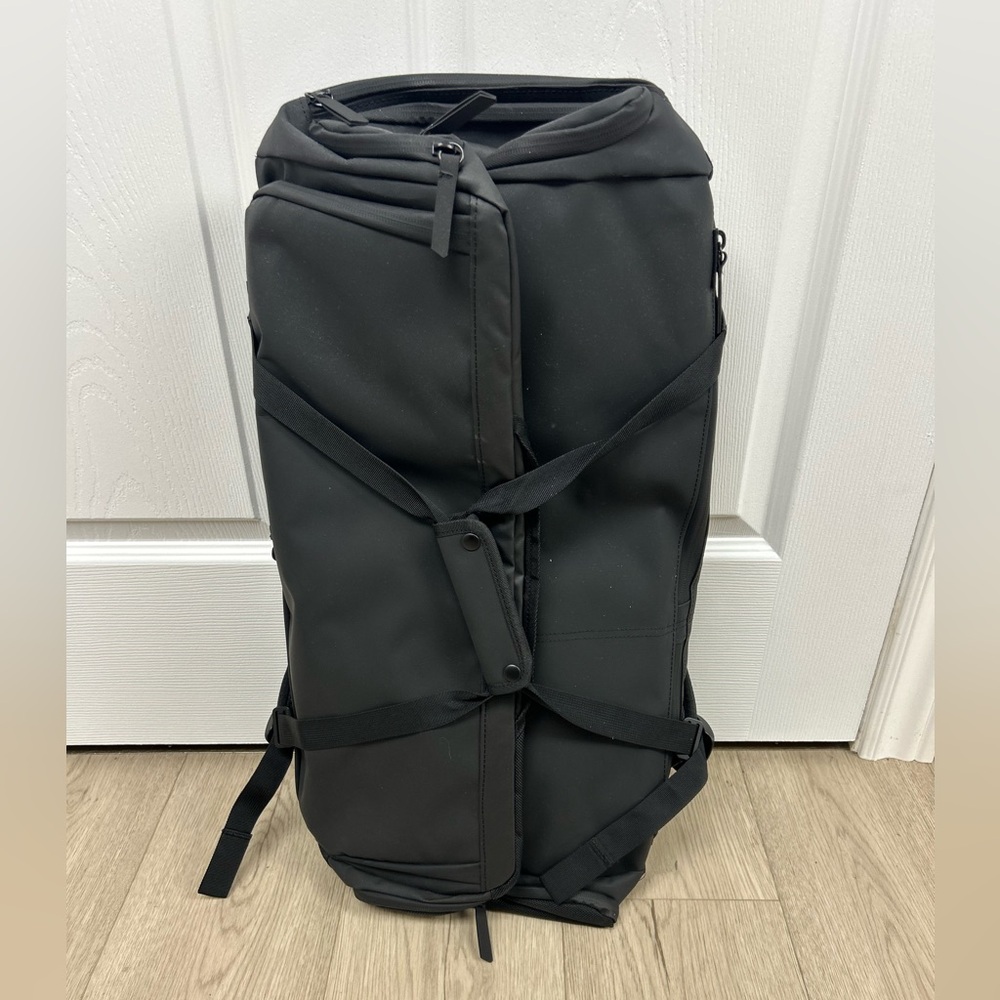 Nomatic Convertible‎ Black 40L Travel Bag